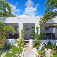 Aqua Bella II- Amazing Oceanfront Villa