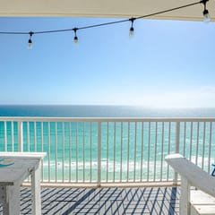 Aqua Cozy 1712 | Beachfront Studio Panama City Beach, FL