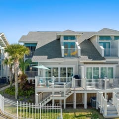 Aqua Pearl Beachside Townhouse Mexico Beach, FL