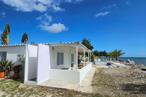 Aqua Bella Estate - Image 1