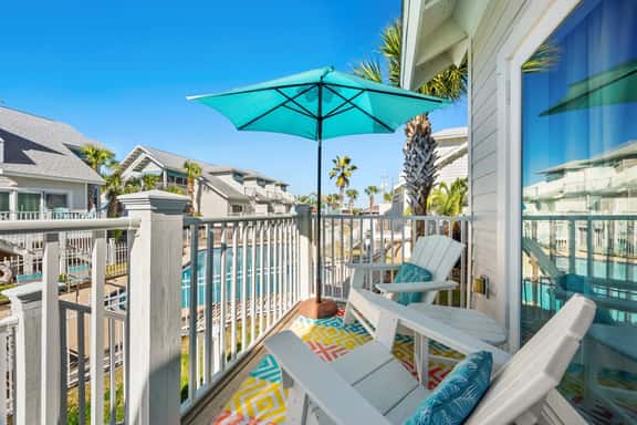 Aqua Pearl Beachside Townhouse Mexico Beach, FL - Image 1