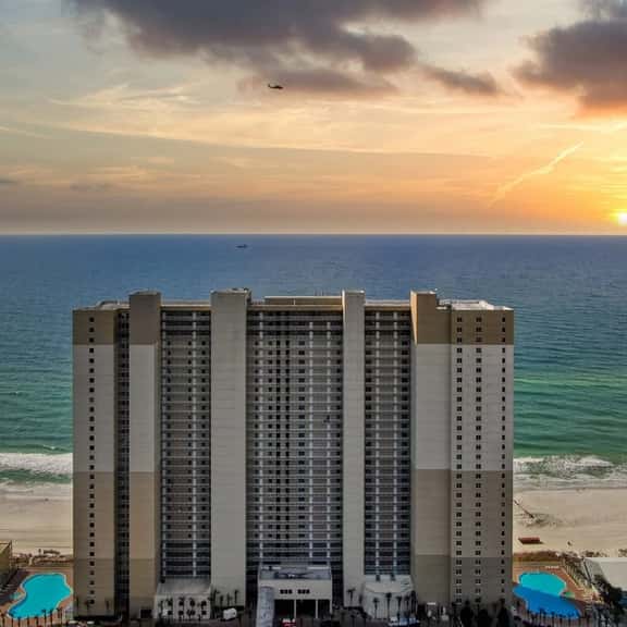 Aqua Blue Beachfront PH Panama City Beach, FL - Image 1