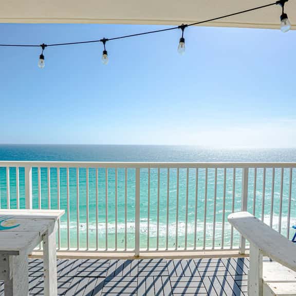 Aqua Cozy 1712 | Beachfront Studio Panama City Beach, FL - Image 1